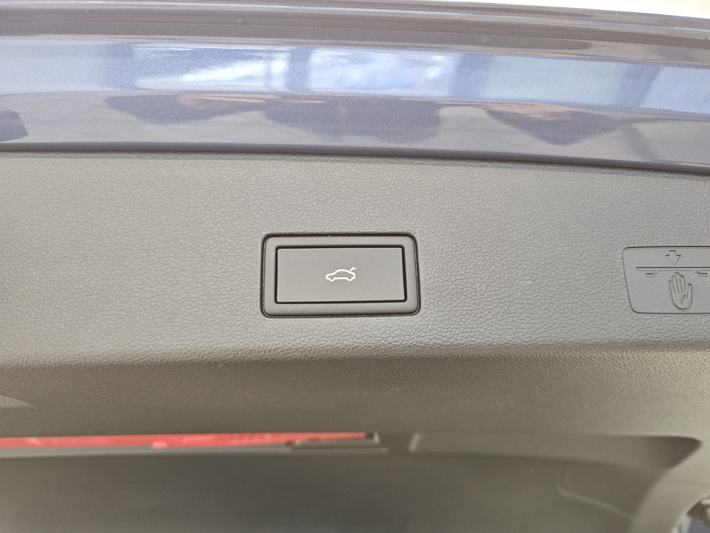 VW Golf Variant  bei Hoffmann Automobile in Wolfsburg kaufen und sofort mitnehmen - Bild 4