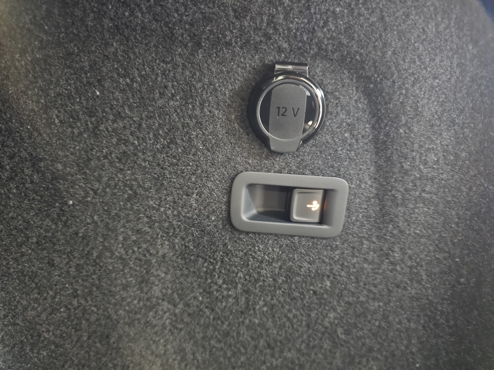 VW Golf Variant  bei Hoffmann Automobile in Wolfsburg kaufen und sofort mitnehmen - Bild 5