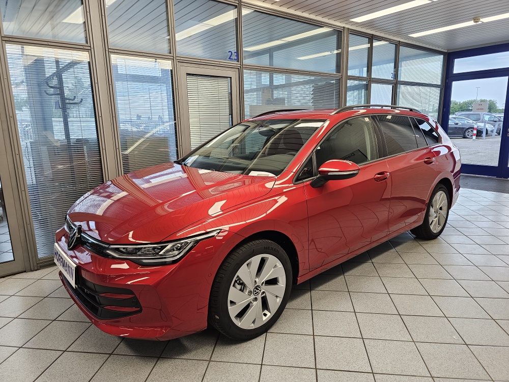 VW Golf Variant Life für nur 29.850,- € bei Hoffmann Automobile in Wolfsburg kaufen und sofort mitnehmen