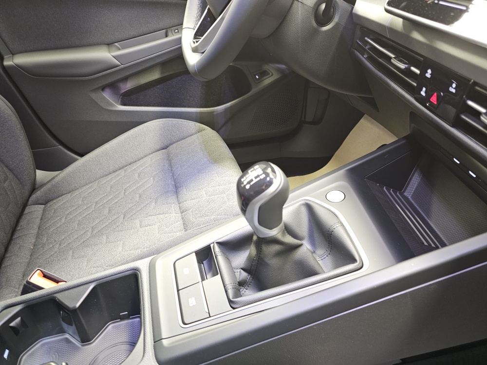 VW Golf Variant  bei Hoffmann Automobile in Wolfsburg kaufen und sofort mitnehmen - Bild 10