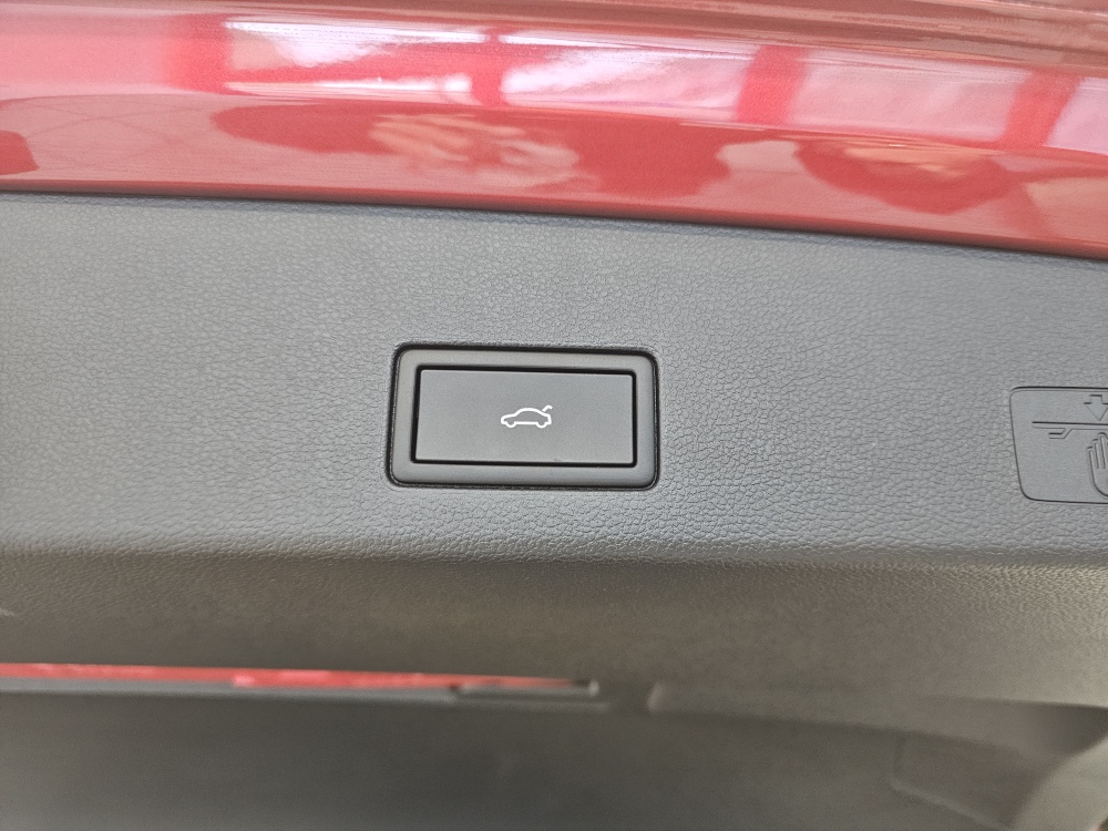 VW Golf Variant  bei Hoffmann Automobile in Wolfsburg kaufen und sofort mitnehmen - Bild 4