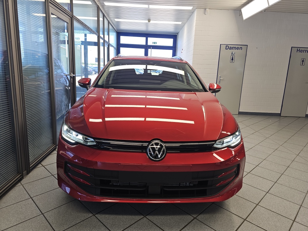 VW Golf Variant  bei Hoffmann Automobile in Wolfsburg kaufen und sofort mitnehmen - Bild 25
