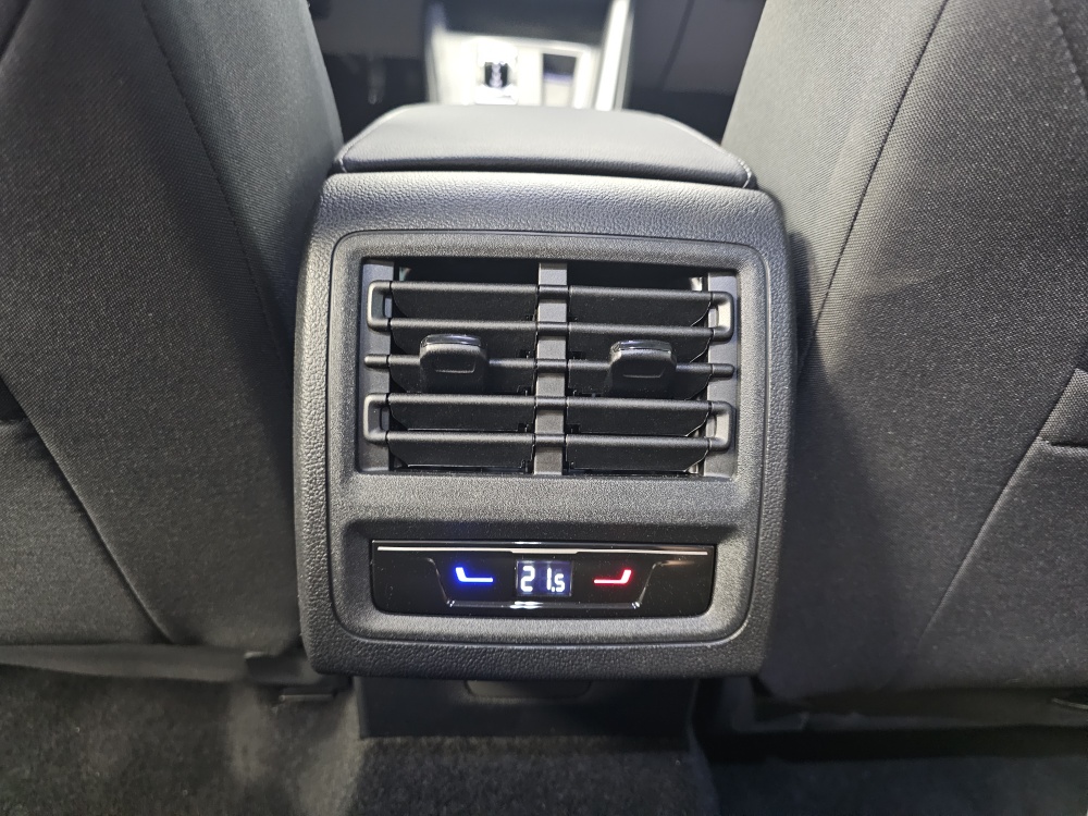 VW Golf Variant  bei Hoffmann Automobile in Wolfsburg kaufen und sofort mitnehmen - Bild 9