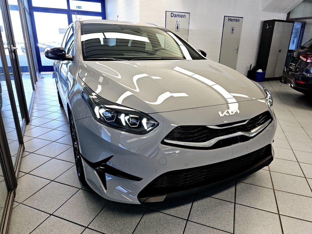 Kia Ceed  bei Hoffmann Automobile in Wolfsburg kaufen und sofort mitnehmen - Bild 22