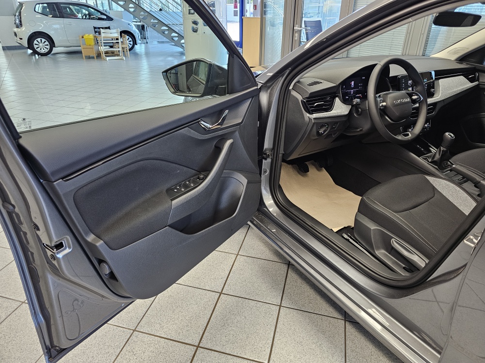 Skoda Scala  bei Hoffmann Automobile in Wolfsburg kaufen und sofort mitnehmen - Bild 22