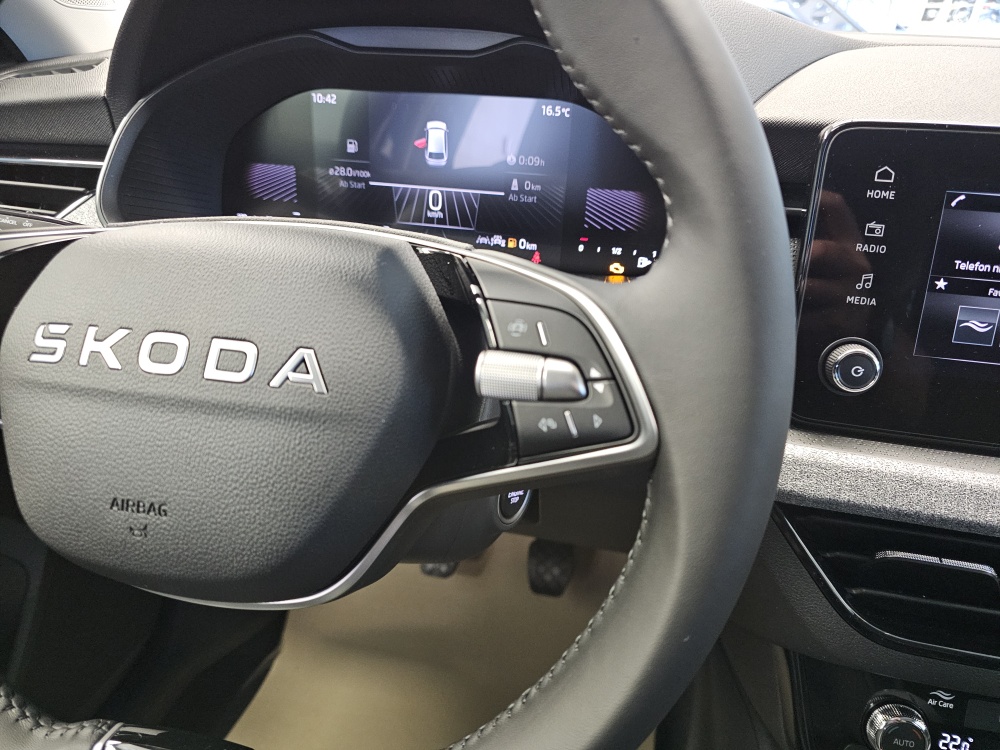 Skoda Scala  bei Hoffmann Automobile in Wolfsburg kaufen und sofort mitnehmen - Bild 14