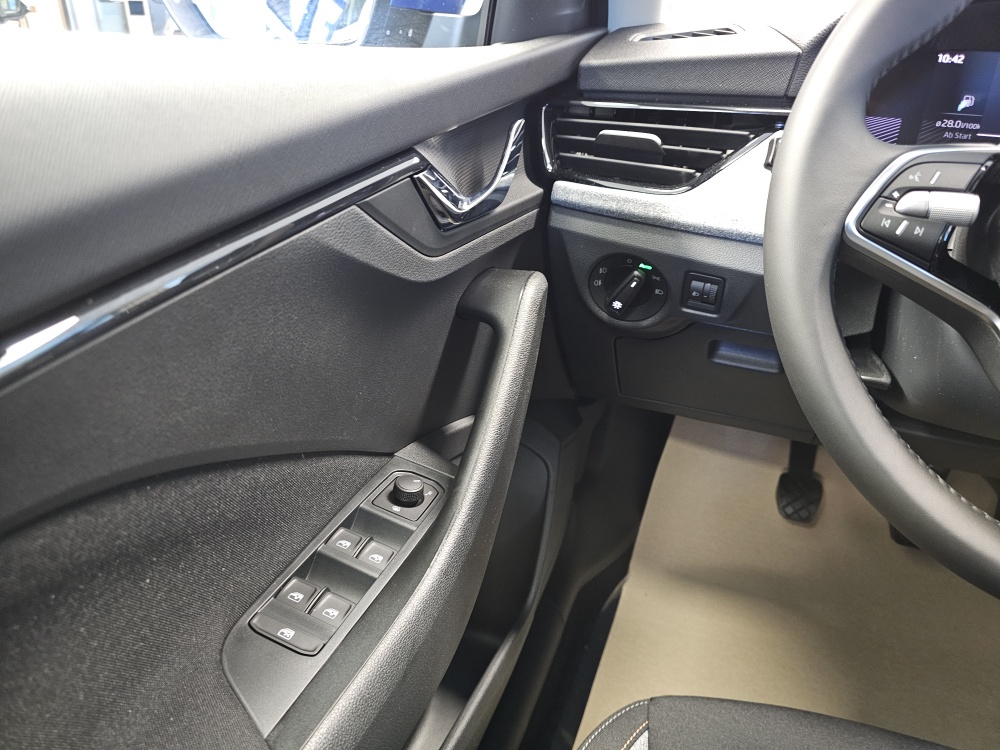 Skoda Scala  bei Hoffmann Automobile in Wolfsburg kaufen und sofort mitnehmen - Bild 16