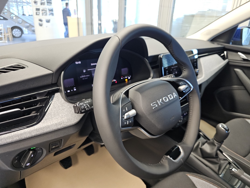 Skoda Scala  bei Hoffmann Automobile in Wolfsburg kaufen und sofort mitnehmen - Bild 18