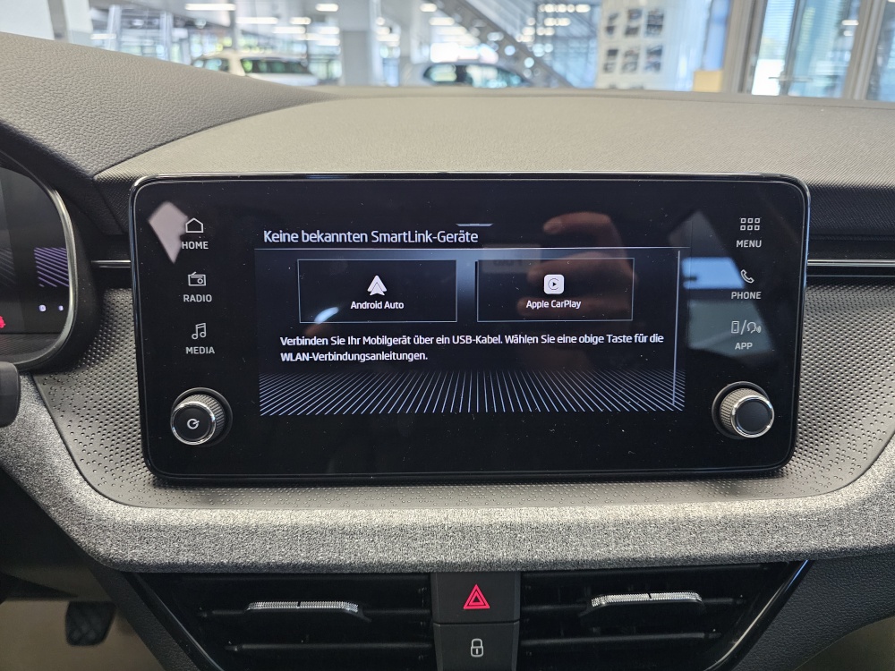 Skoda Scala  bei Hoffmann Automobile in Wolfsburg kaufen und sofort mitnehmen - Bild 9
