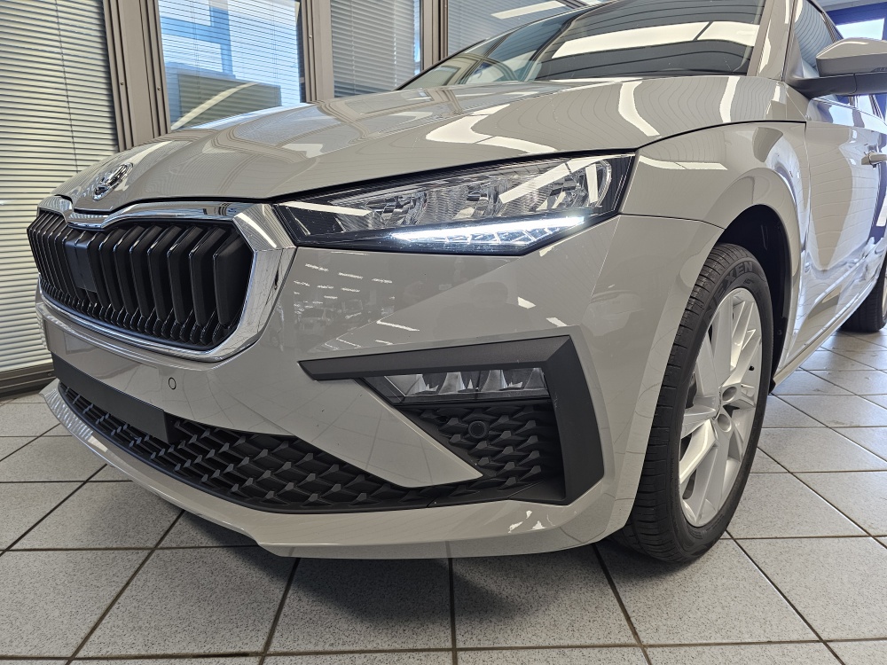 Skoda Scala  bei Hoffmann Automobile in Wolfsburg kaufen und sofort mitnehmen - Bild 25