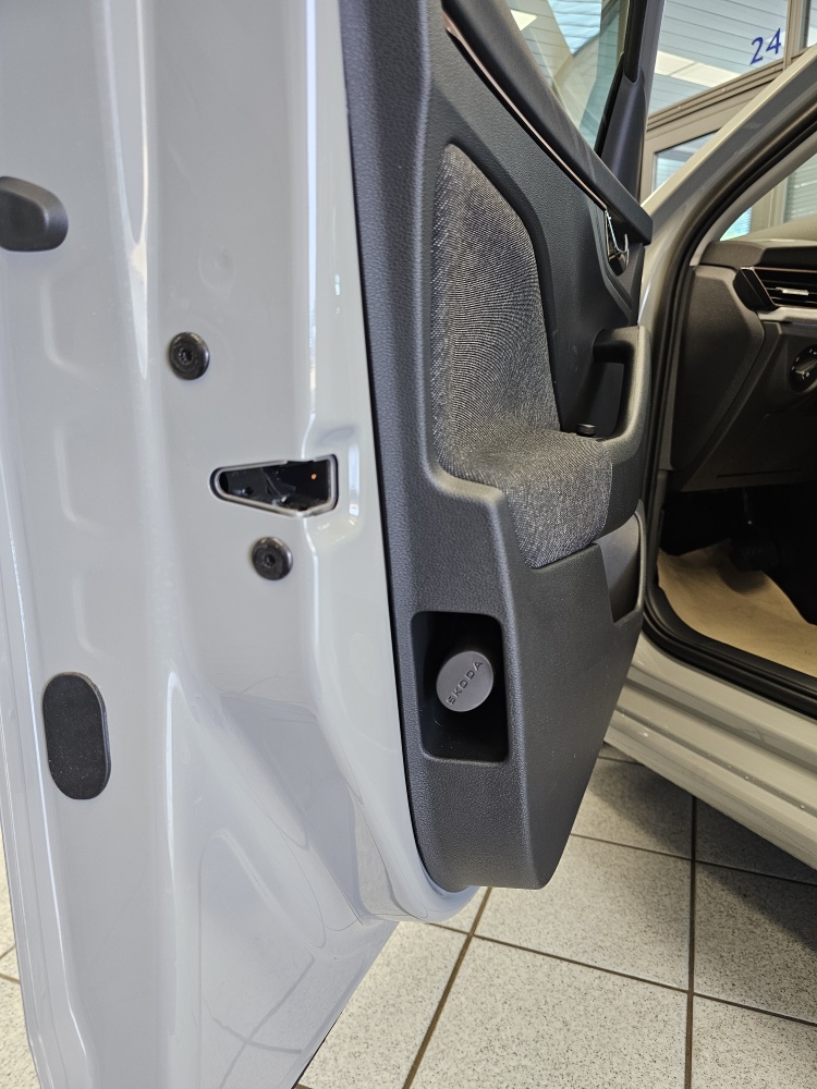 Skoda Scala  bei Hoffmann Automobile in Wolfsburg kaufen und sofort mitnehmen - Bild 28