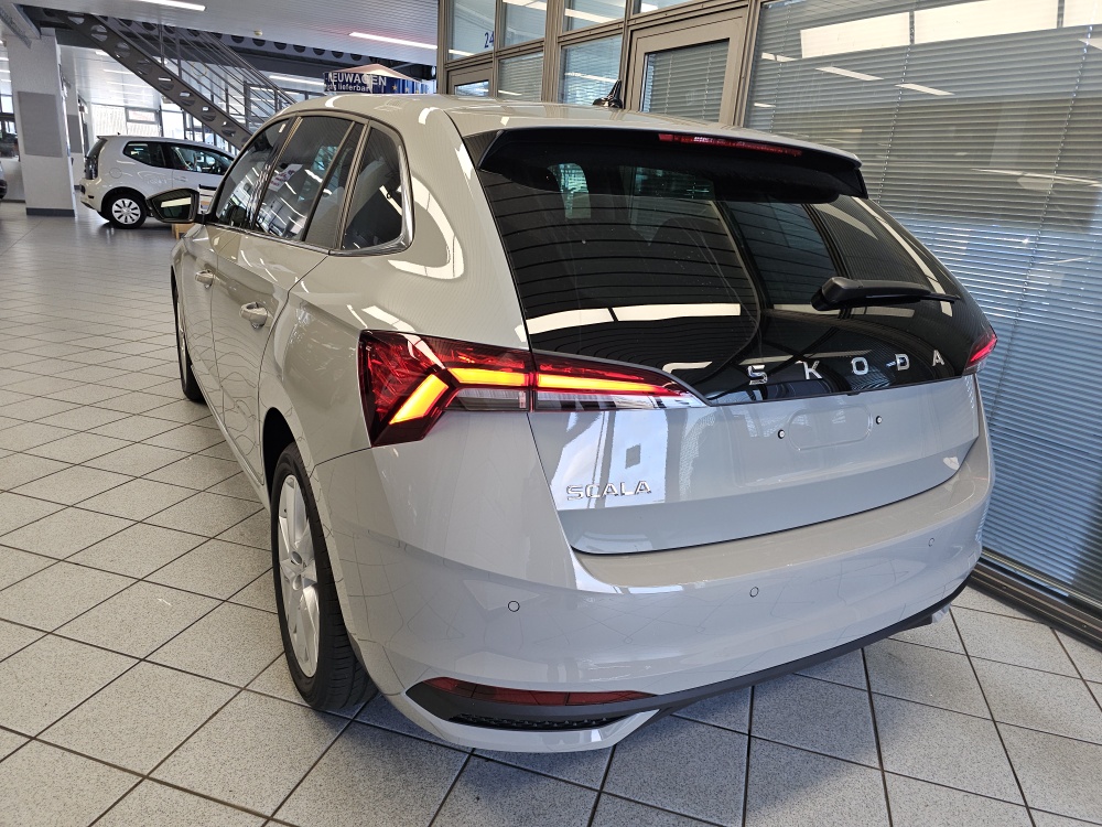 Skoda Scala  bei Hoffmann Automobile in Wolfsburg kaufen und sofort mitnehmen - Bild 6
