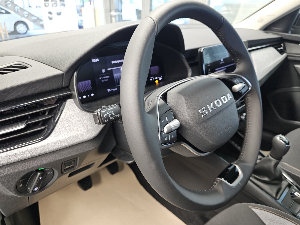 Skoda Kamiq  bei Hoffmann Automobile in Wolfsburg kaufen und sofort mitnehmen - Bild 21