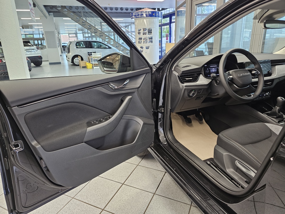 Skoda Kamiq  bei Hoffmann Automobile in Wolfsburg kaufen und sofort mitnehmen - Bild 23
