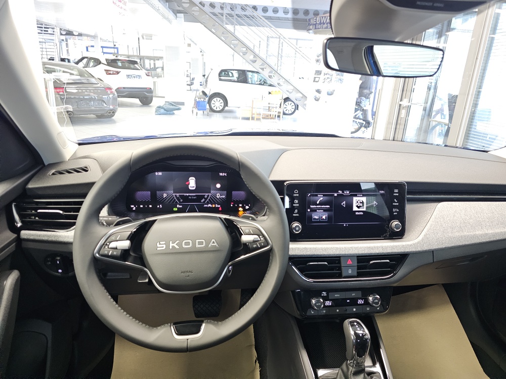 Skoda Kamiq  bei Hoffmann Automobile in Wolfsburg kaufen und sofort mitnehmen - Bild 14