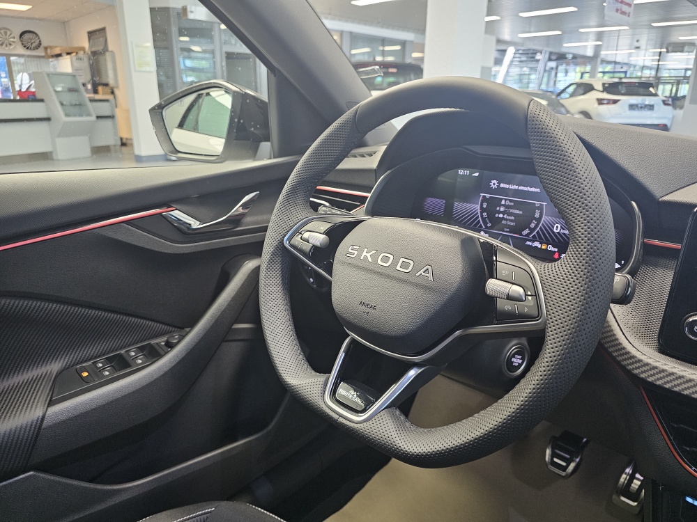 Skoda Scala  bei Hoffmann Automobile in Wolfsburg kaufen und sofort mitnehmen - Bild 16