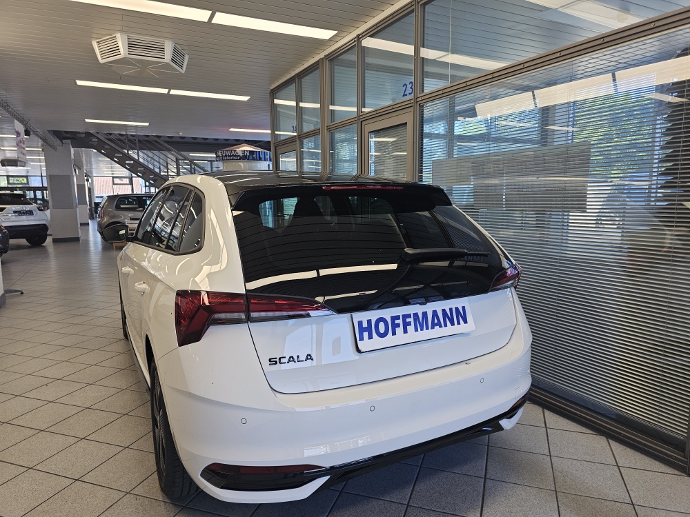 Skoda Scala  bei Hoffmann Automobile in Wolfsburg kaufen und sofort mitnehmen - Bild 3