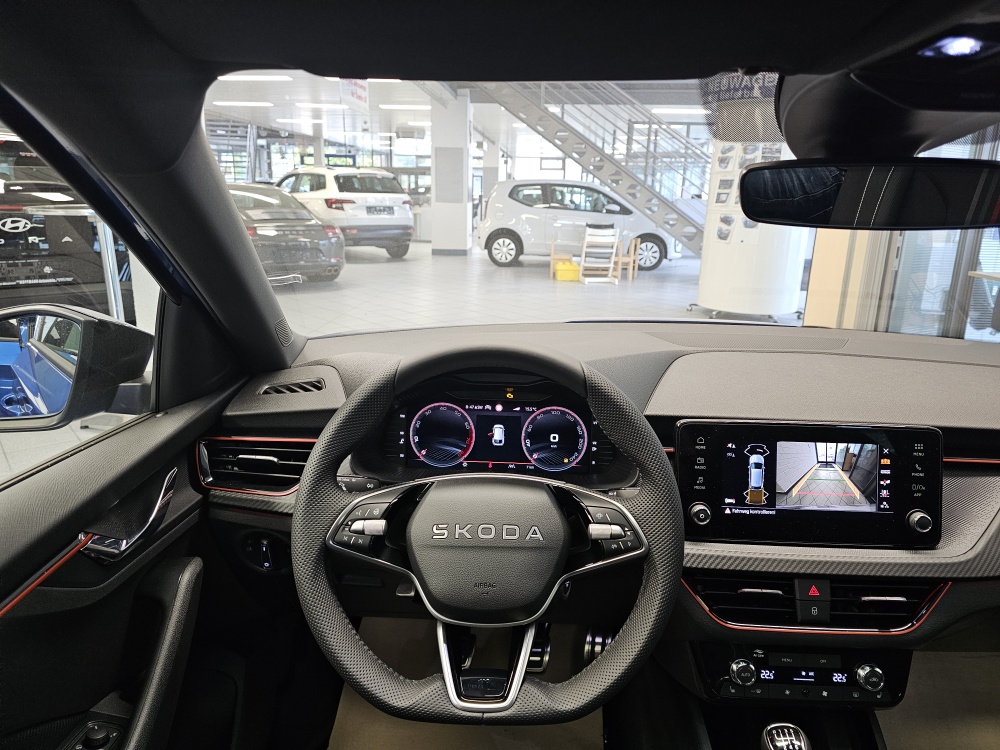 Skoda Scala  bei Hoffmann Automobile in Wolfsburg kaufen und sofort mitnehmen - Bild 18