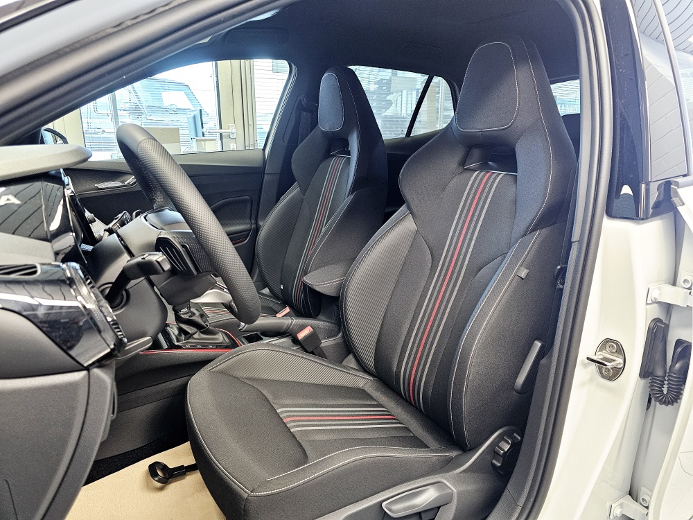 Skoda Fabia  bei Hoffmann Automobile in Wolfsburg kaufen und sofort mitnehmen - Bild 21
