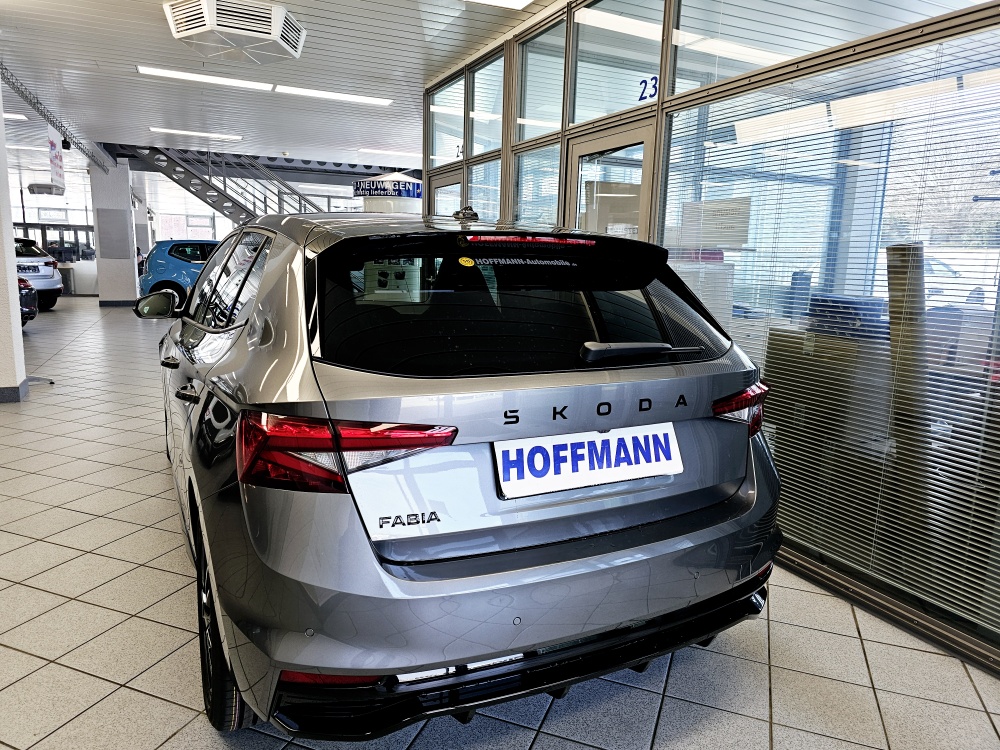 Skoda Fabia  bei Hoffmann Automobile in Wolfsburg kaufen und sofort mitnehmen - Bild 3