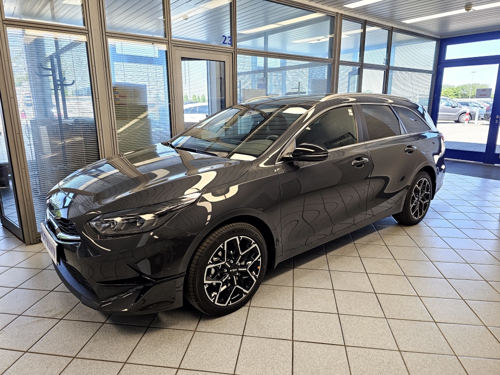 Kia Ceed  für nur 24.240,- € bei Hoffmann Automobile in Wolfsburg kaufen und sofort mitnehmen