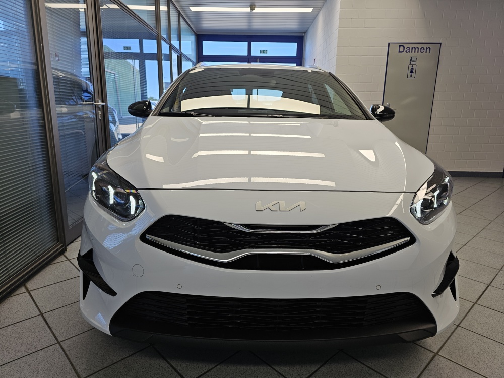 Kia Ceed  bei Hoffmann Automobile in Wolfsburg kaufen und sofort mitnehmen - Bild 26