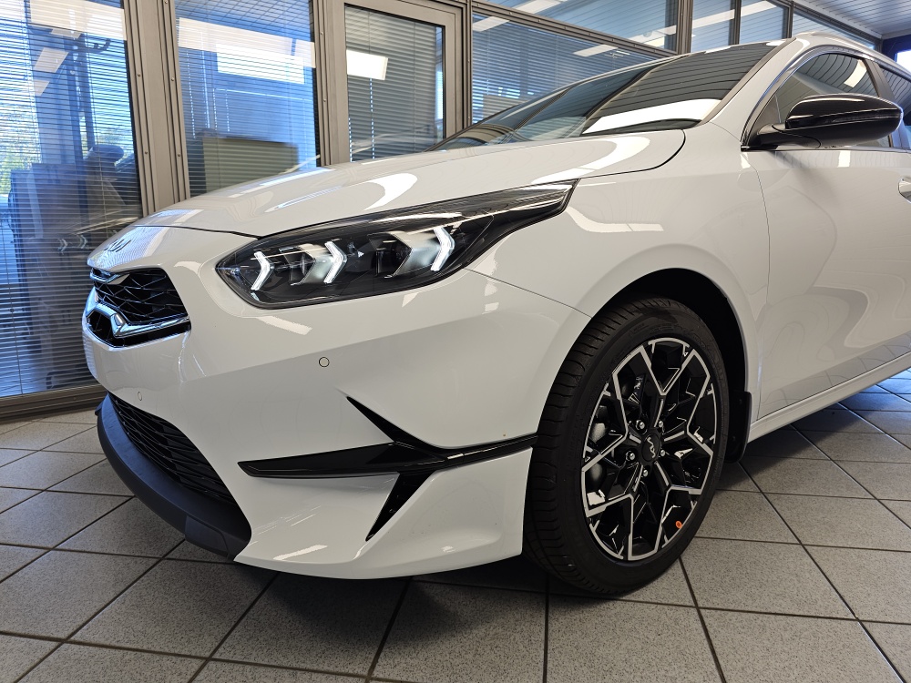 Kia Ceed  bei Hoffmann Automobile in Wolfsburg kaufen und sofort mitnehmen - Bild 25