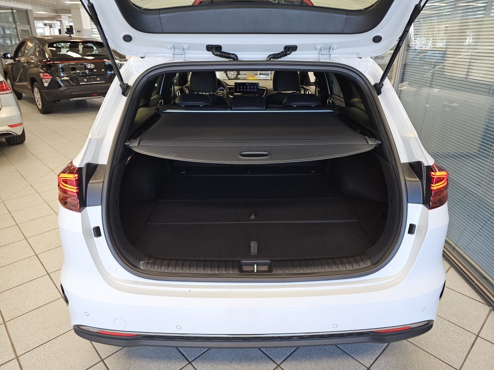 Kia Ceed  bei Hoffmann Automobile in Wolfsburg kaufen und sofort mitnehmen - Bild 3