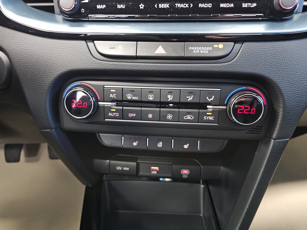 Kia Ceed  bei Hoffmann Automobile in Wolfsburg kaufen und sofort mitnehmen - Bild 8