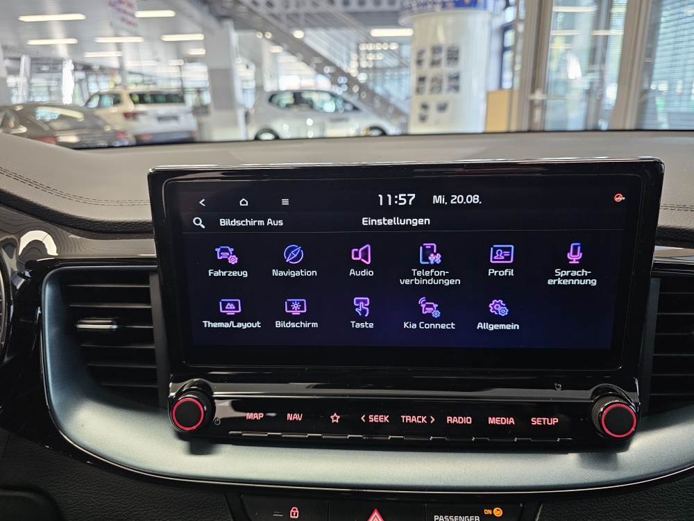 Kia Ceed  bei Hoffmann Automobile in Wolfsburg kaufen und sofort mitnehmen - Bild 9