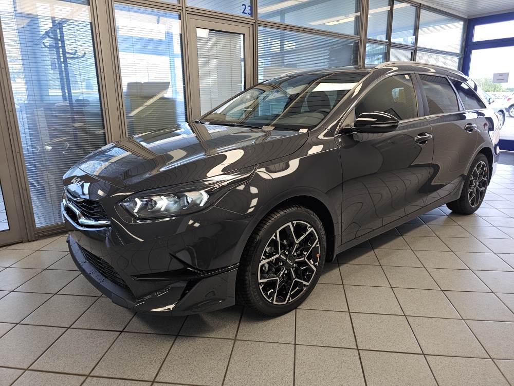 Kia Ceed  für nur 23.950,- € bei Hoffmann Automobile in Wolfsburg kaufen und sofort mitnehmen