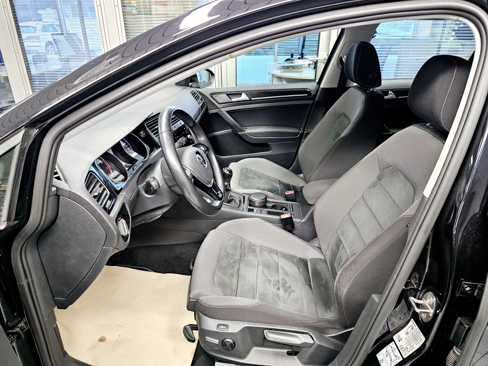 VW Golf Variant  bei Hoffmann Automobile in Wolfsburg kaufen und sofort mitnehmen - Bild 17
