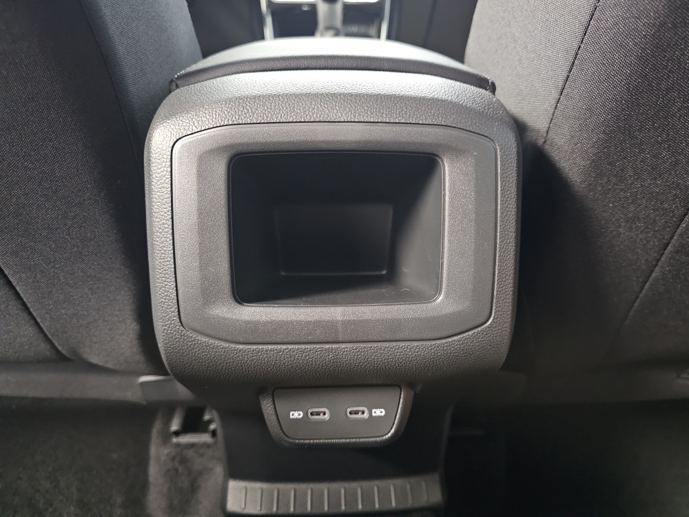 VW T-Cross  bei Hoffmann Automobile in Wolfsburg kaufen und sofort mitnehmen - Bild 6