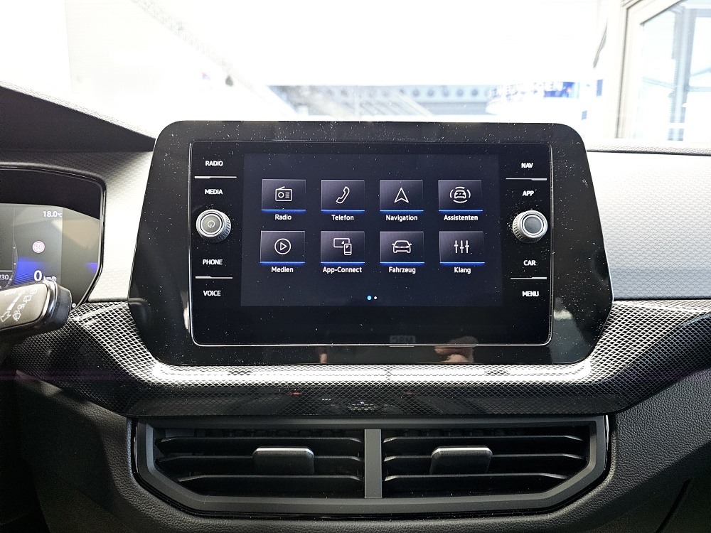VW T-Cross  bei Hoffmann Automobile in Wolfsburg kaufen und sofort mitnehmen - Bild 11
