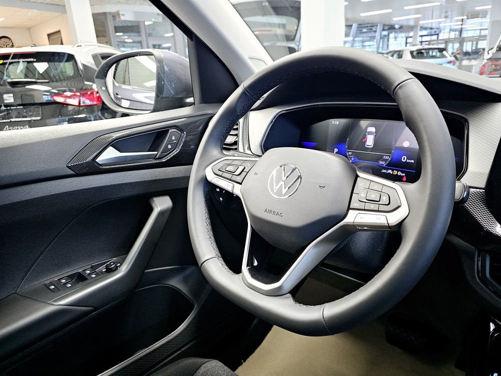 VW T-Cross  bei Hoffmann Automobile in Wolfsburg kaufen und sofort mitnehmen - Bild 14