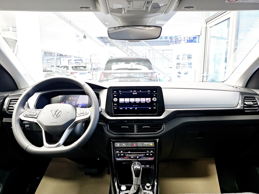 VW T-Cross  bei Hoffmann Automobile in Wolfsburg kaufen und sofort mitnehmen - Bild 6