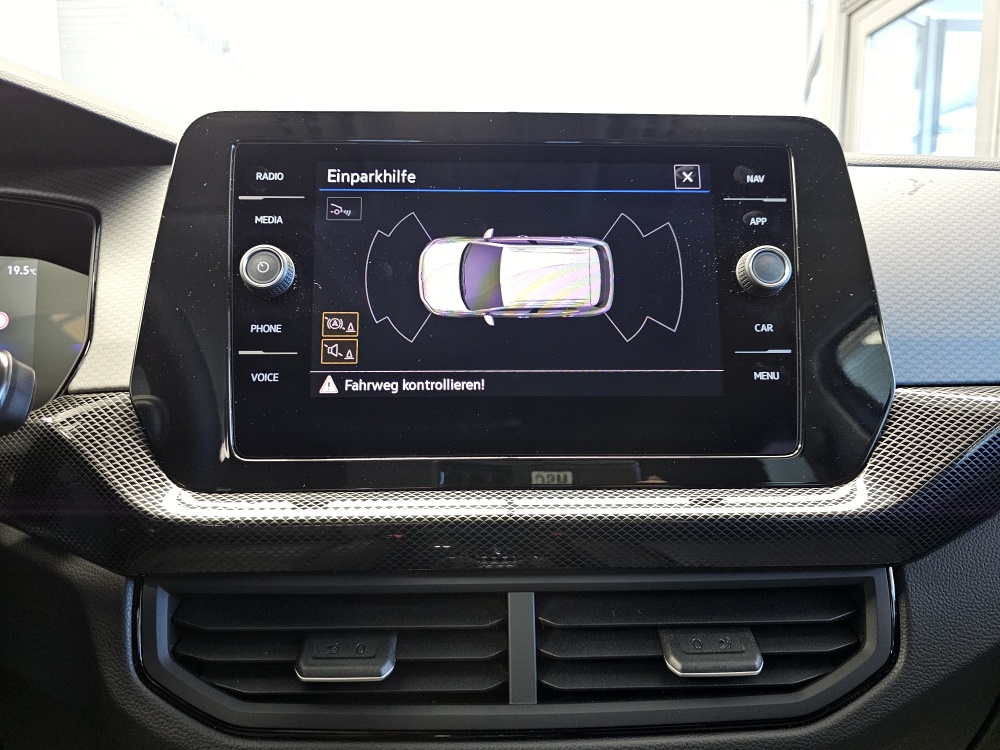 VW T-Cross  bei Hoffmann Automobile in Wolfsburg kaufen und sofort mitnehmen - Bild 13