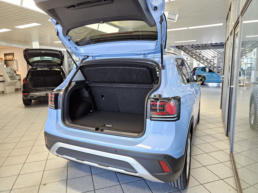 VW T-Cross  bei Hoffmann Automobile in Wolfsburg kaufen und sofort mitnehmen - Bild 2