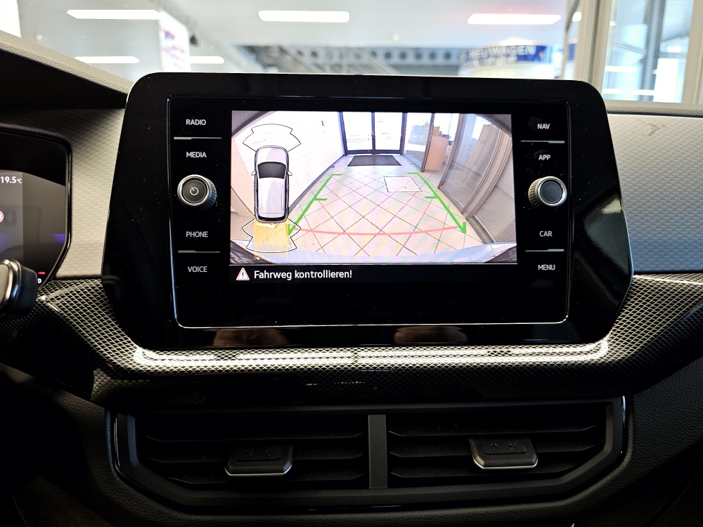 VW T-Cross  bei Hoffmann Automobile in Wolfsburg kaufen und sofort mitnehmen - Bild 21