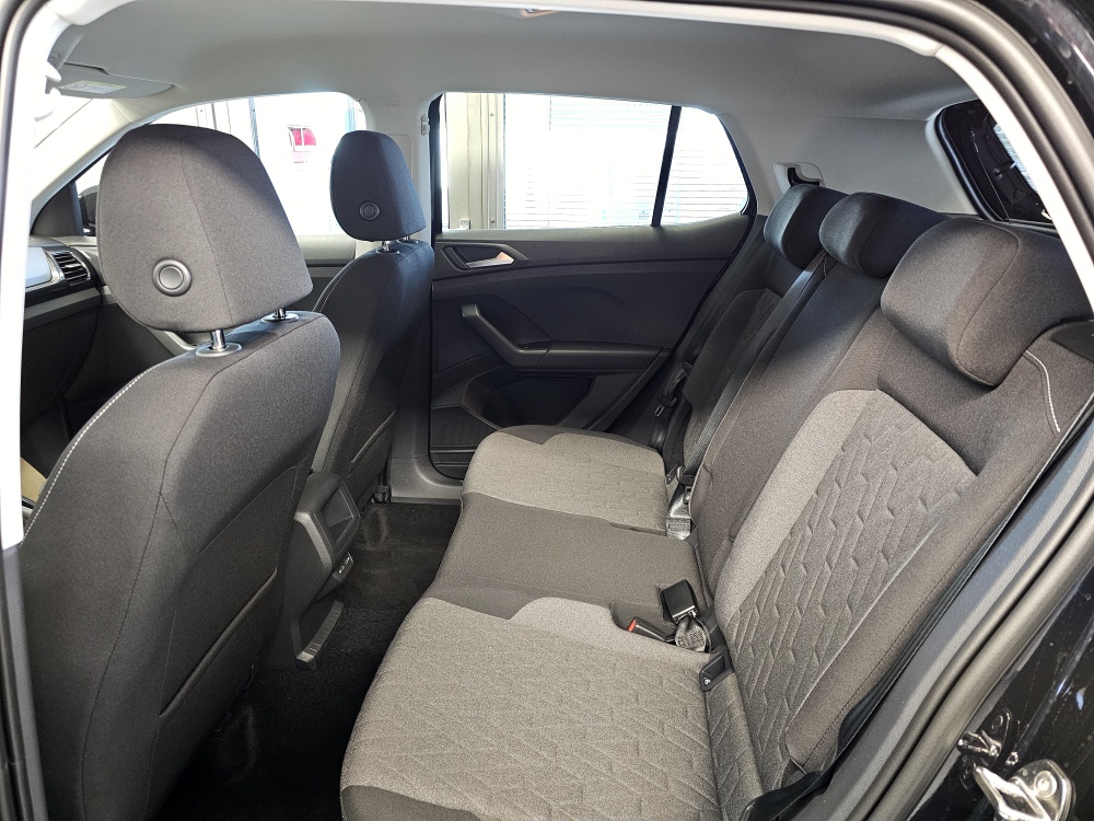 VW T-Cross  bei Hoffmann Automobile in Wolfsburg kaufen und sofort mitnehmen - Bild 5
