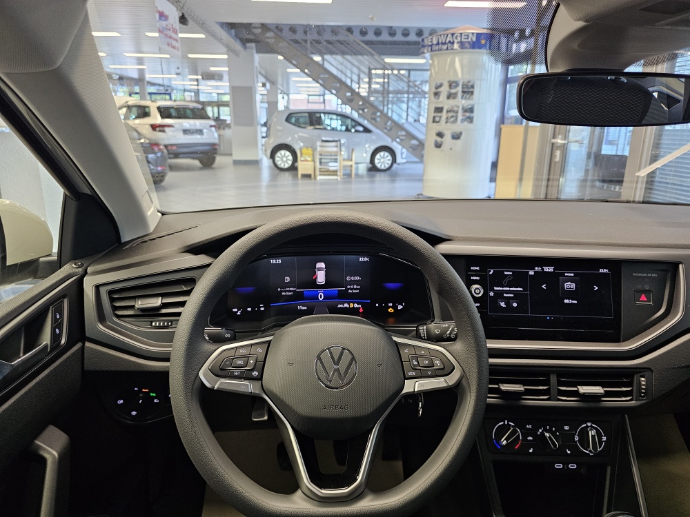 VW Polo  bei Hoffmann Automobile in Wolfsburg kaufen und sofort mitnehmen - Bild 15