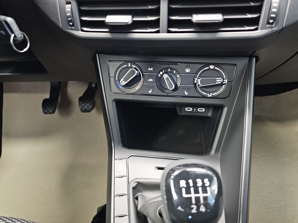 VW Polo  bei Hoffmann Automobile in Wolfsburg kaufen und sofort mitnehmen - Bild 7