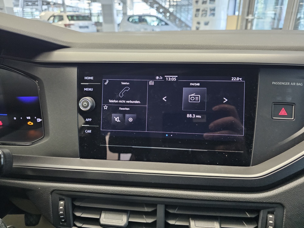 VW Polo  bei Hoffmann Automobile in Wolfsburg kaufen und sofort mitnehmen - Bild 8