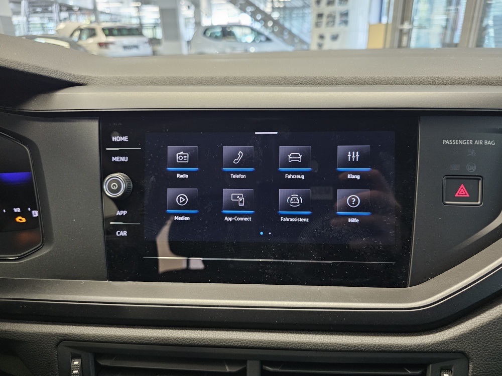 VW Polo  bei Hoffmann Automobile in Wolfsburg kaufen und sofort mitnehmen - Bild 9