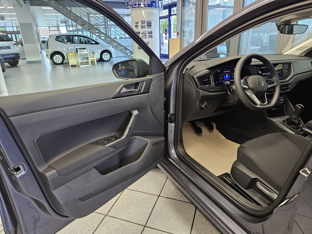 VW Polo  bei Hoffmann Automobile in Wolfsburg kaufen und sofort mitnehmen - Bild 19