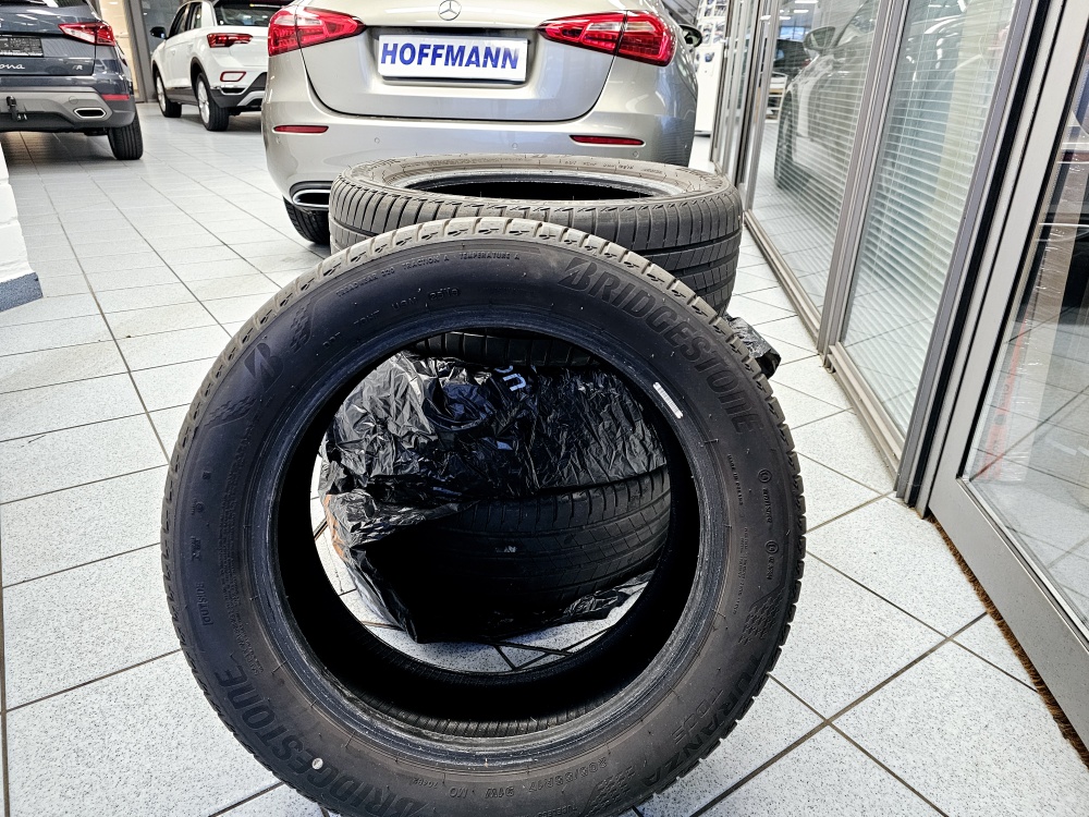 Mercedes-Benz A 180  bei Hoffmann Automobile in Wolfsburg kaufen und sofort mitnehmen - Bild 4