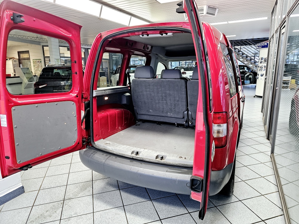 VW Caddy  bei Hoffmann Automobile in Wolfsburg kaufen und sofort mitnehmen - Bild 2