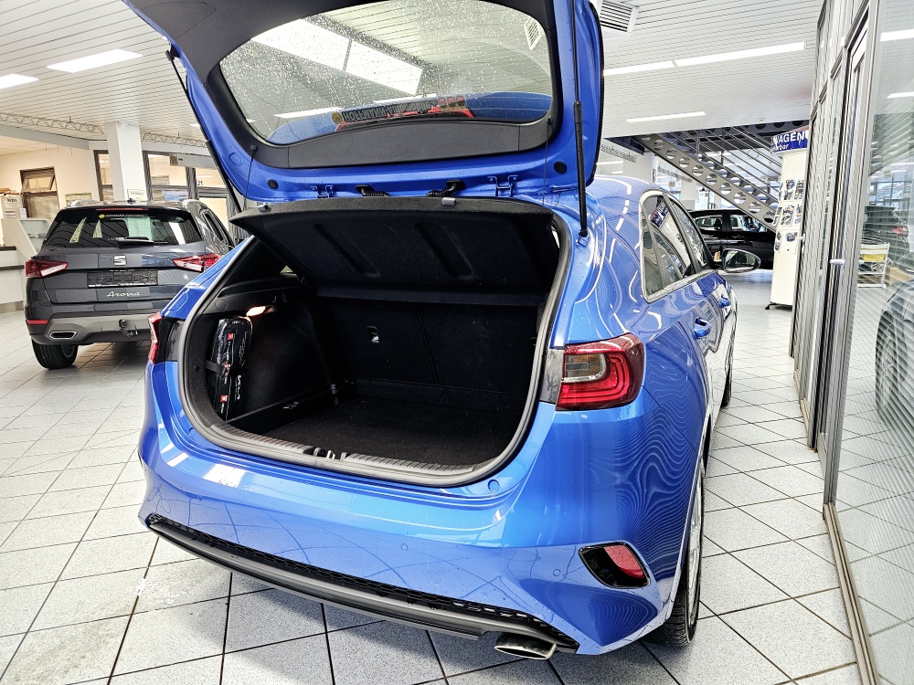 Kia Ceed  bei Hoffmann Automobile in Wolfsburg kaufen und sofort mitnehmen - Bild 2