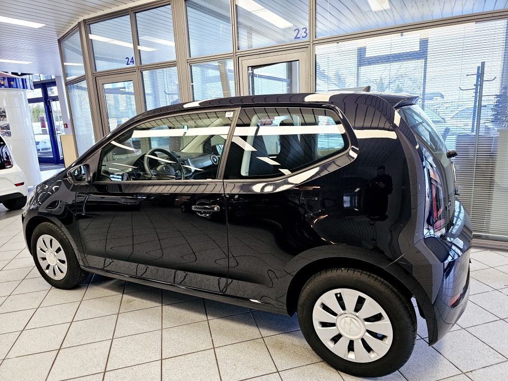 VW up!  bei Hoffmann Automobile in Wolfsburg kaufen und sofort mitnehmen - Bild 13