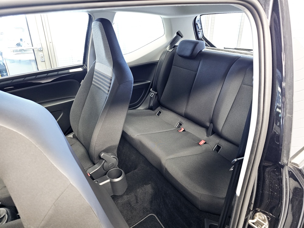 VW up!  bei Hoffmann Automobile in Wolfsburg kaufen und sofort mitnehmen - Bild 4